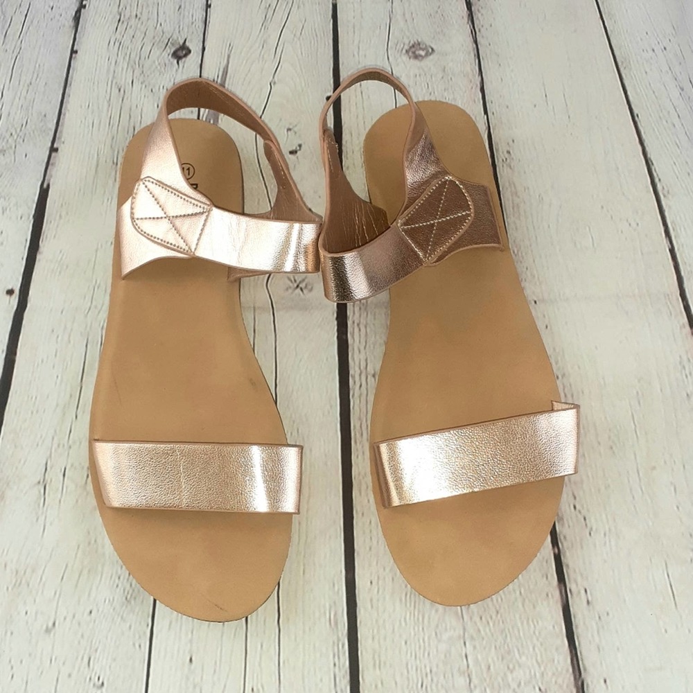 Rogue Helium Rose Gold Flat Slight Wedge Strap Hook & Loop Sandal Size 11